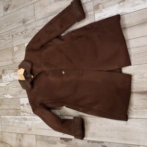 𝅺LANDS End Medium Brown faux suede coat